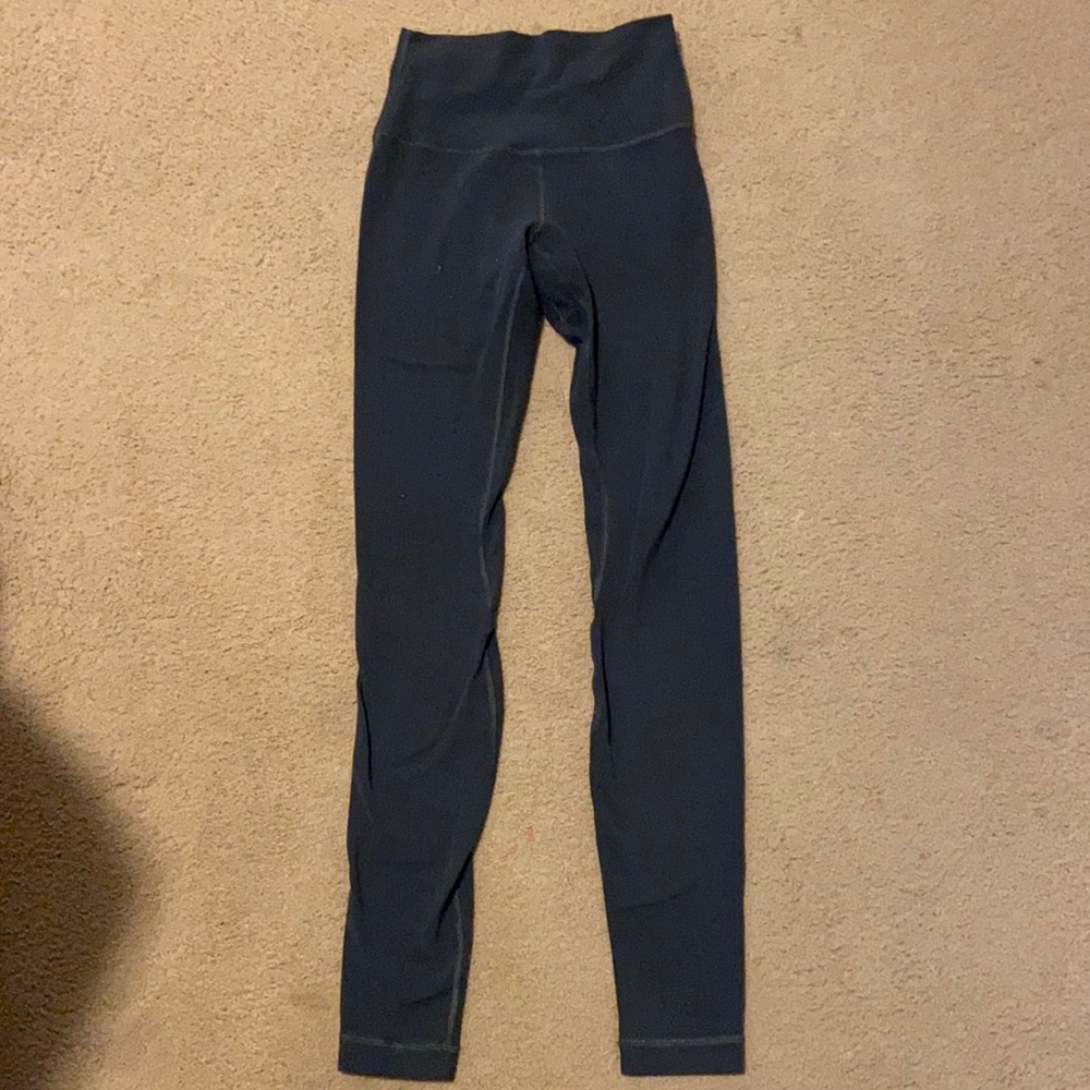 Lululemon Aligns 28”